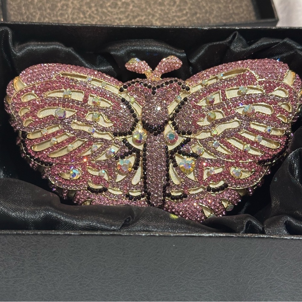 Luxurious Crystal Pink Butterfly Clutch Evening Bag